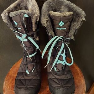 Columbia black winter boots